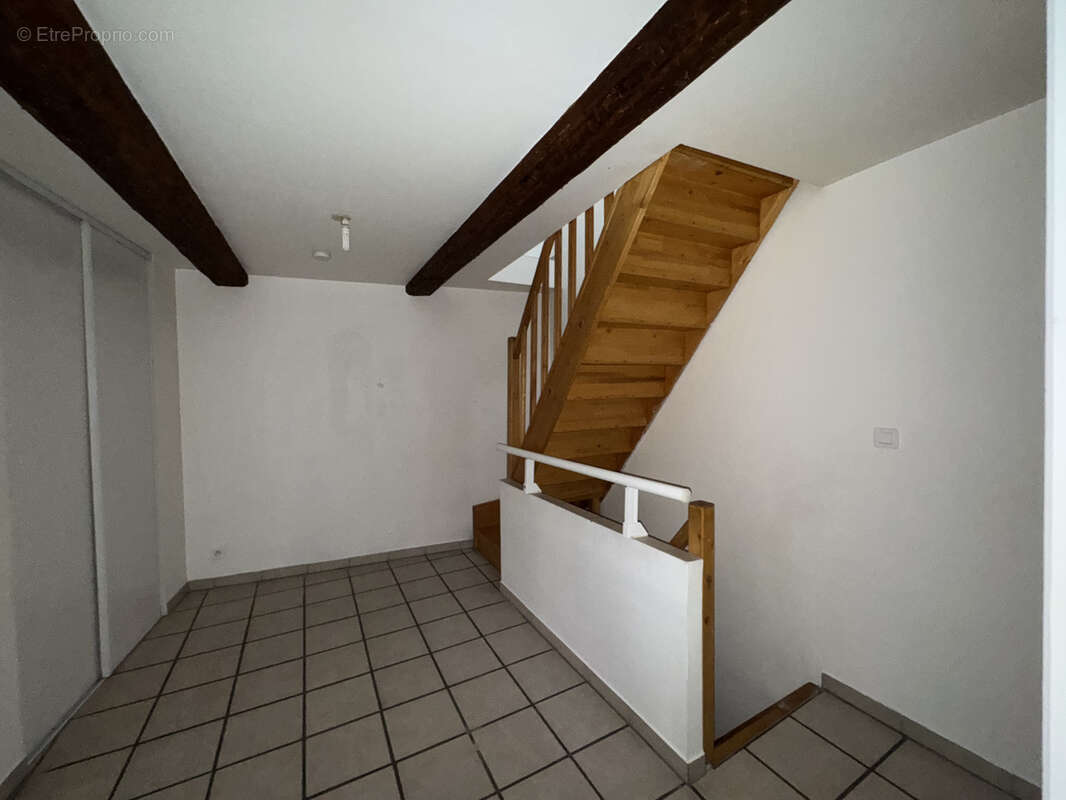 Maison à COURSAN