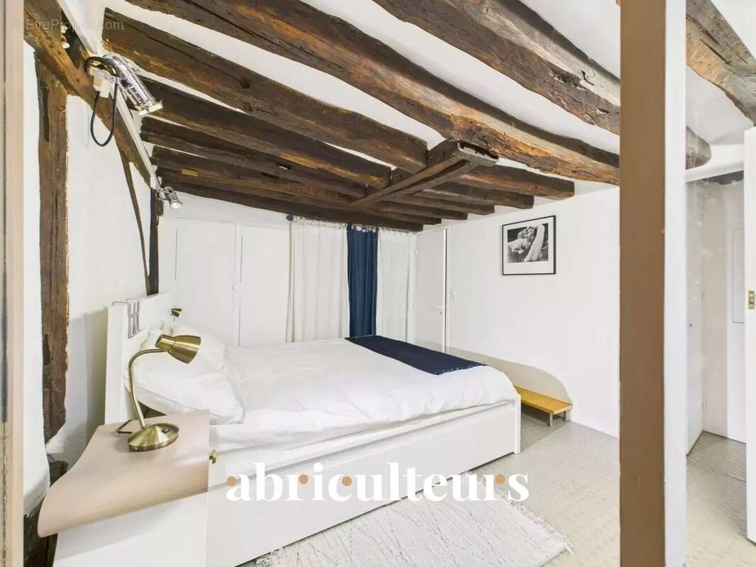 Appartement à PARIS-5E