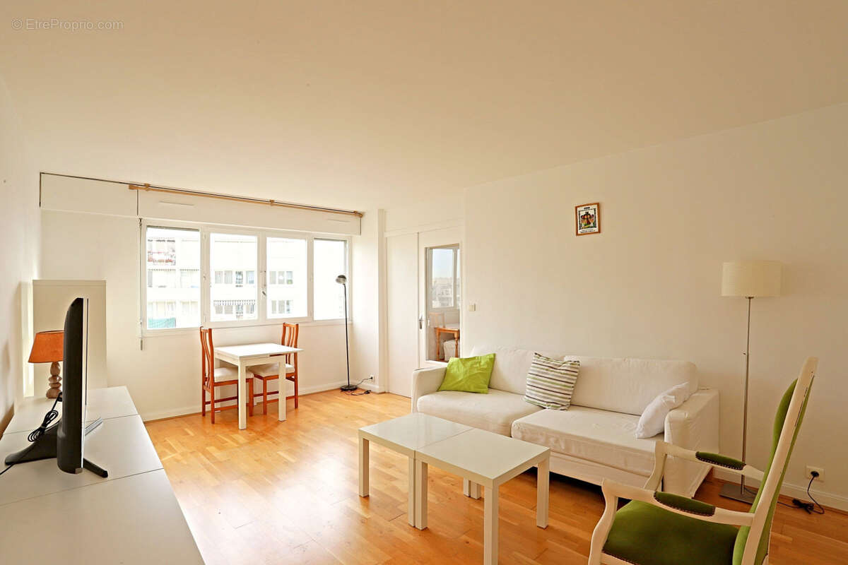 Appartement à PARIS-13E