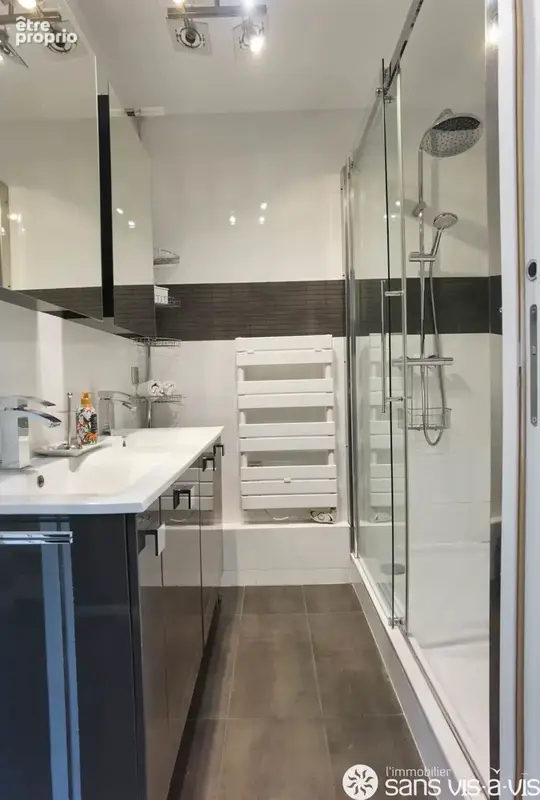 Suresnes, limite Puteaux - rue des bas Rogers - Duplex de 94.31m2 en RDJ (+1) avec balcon, cave et box - photo 17