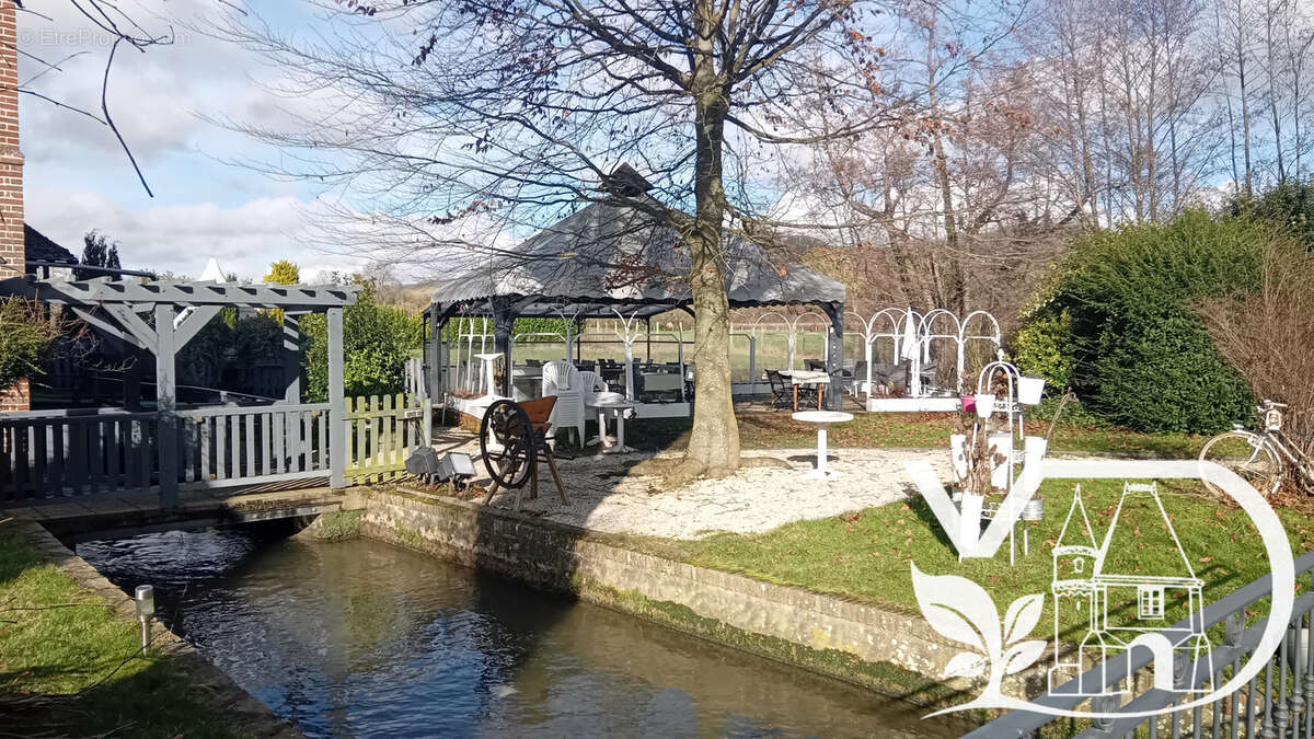 Maison à SAINT-OMER-EN-CHAUSSEE