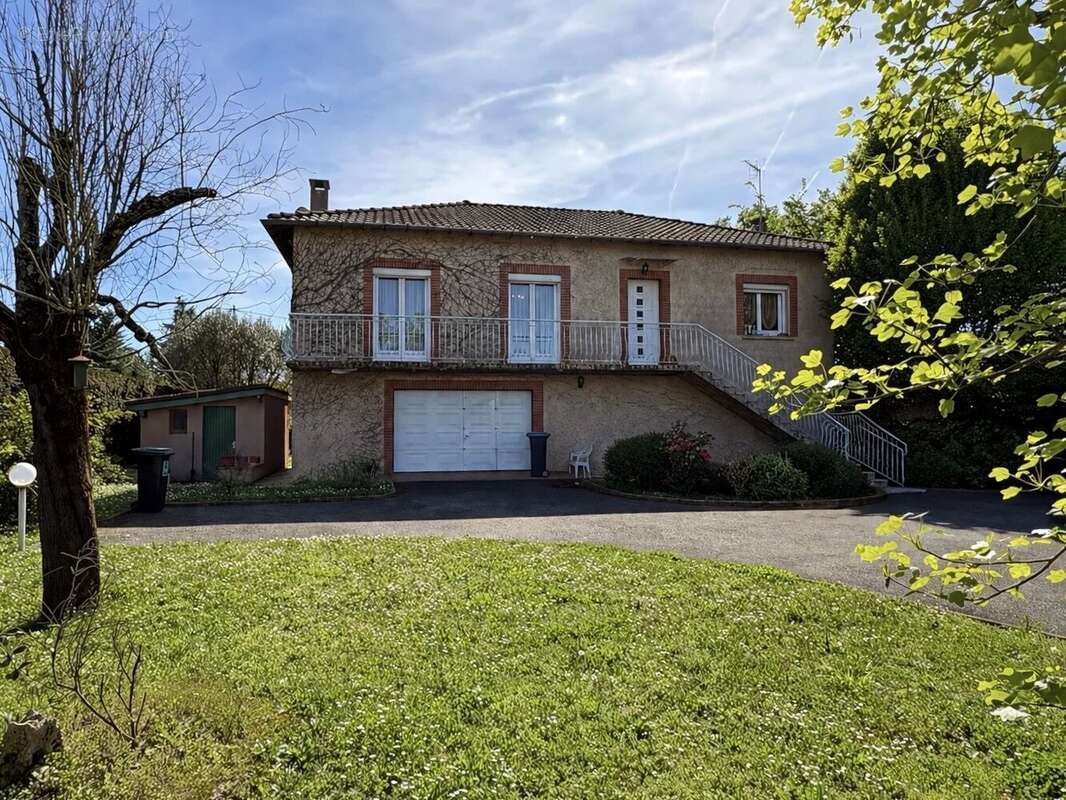 Maison à LA SALVETAT-SAINT-GILLES