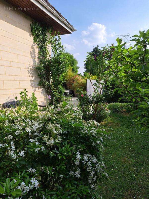 Maison à BAILLY