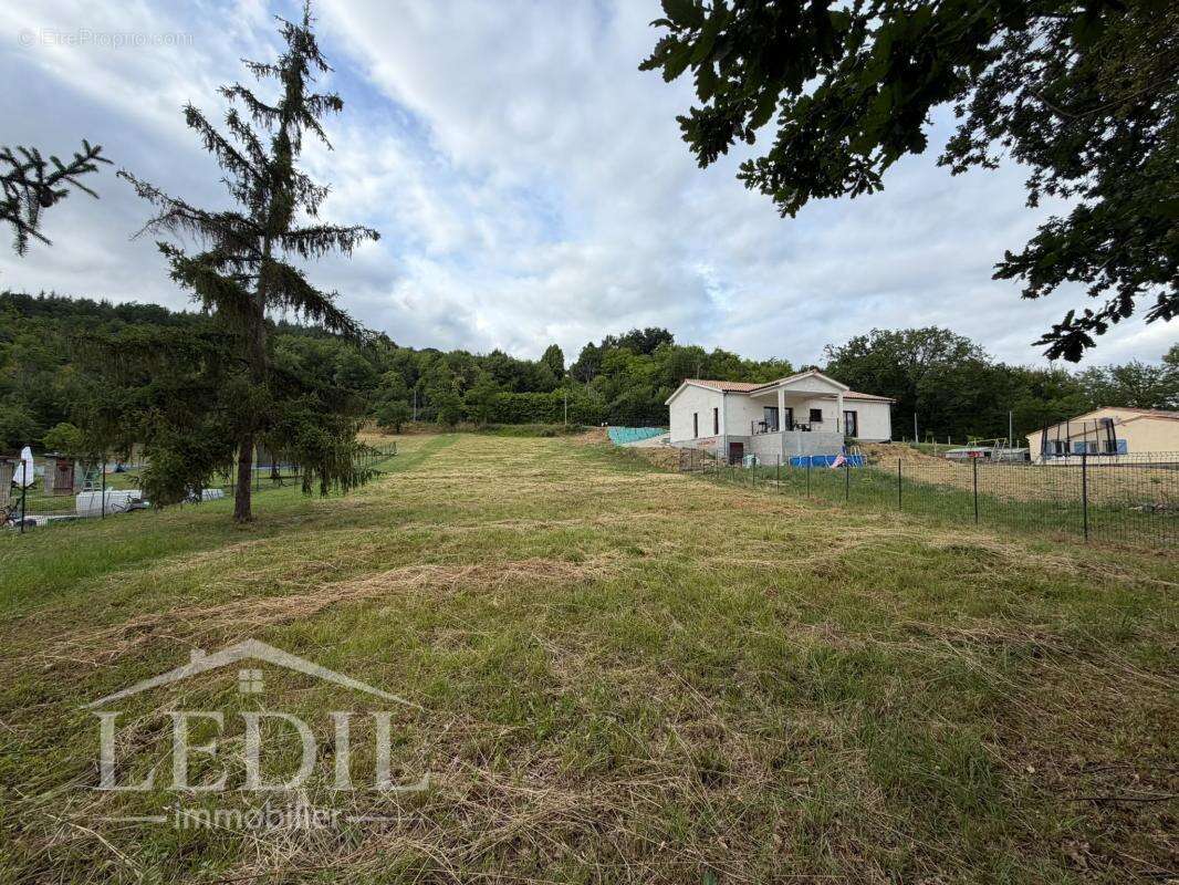 Terrain constructible 1531 m2 - photo 3