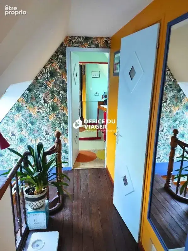 Ensemble immobilier - 1 appartement + 1 local commercial - 126,10 m² - photo 12