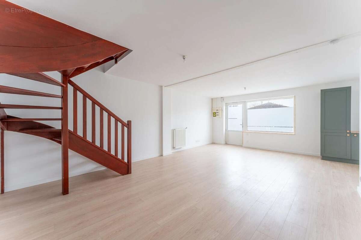 Photo 5 - Maison à AMBARES-ET-LAGRAVE