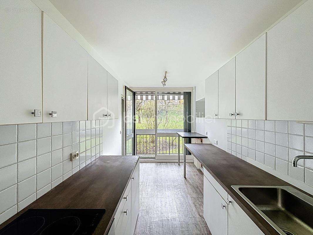 Appartement à GARCHES