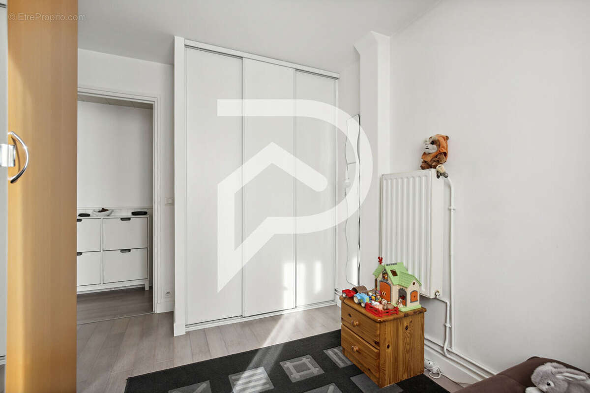 Appartement à COLOMBES