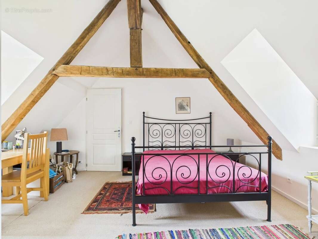 Maison en pierre magnifiquement rénovée près d'un village - photo 10