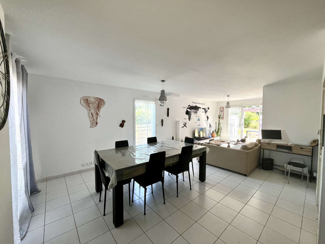 Maison à SAINT-AIGNAN-GRANDLIEU