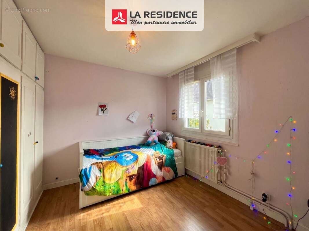Maison 90 m² à Saint-Ouen-L'aumone  - photo 8