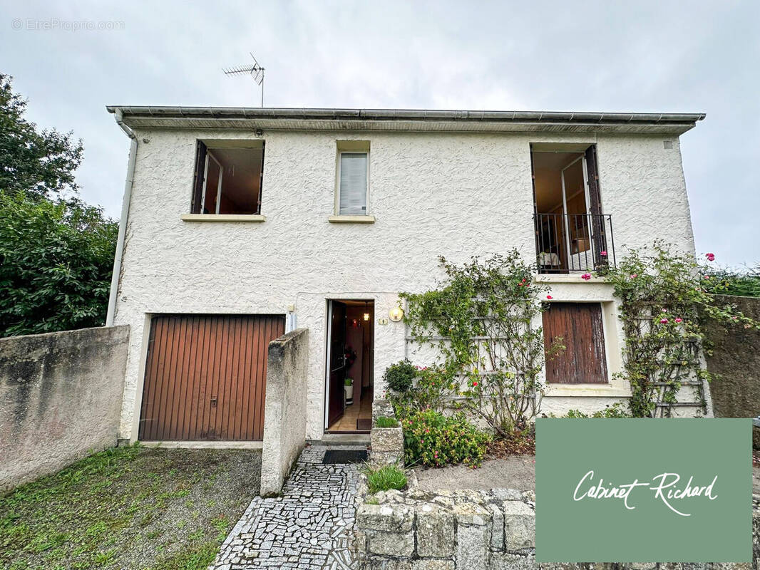 Maison à MINIAC-MORVAN