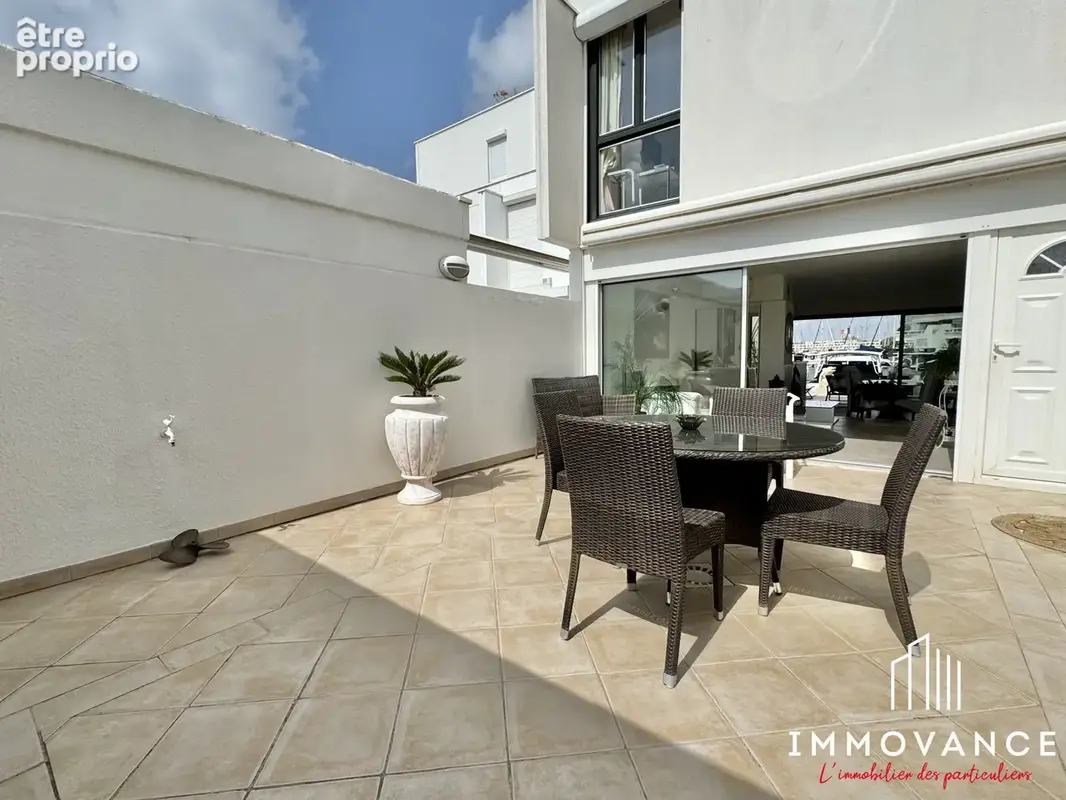 Maison 5 pièces 77 m² à vendre à Le Grau-Du-Roi (30240) - photo 2