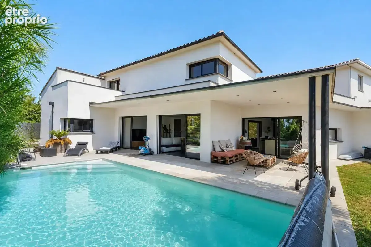 Maison de 6 pièces de 162 m² à Vauvert - photo 2