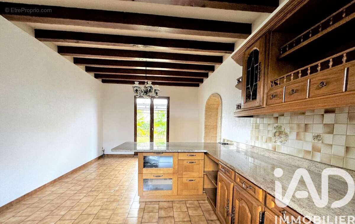 Photo 4 - Maison à LE MESNIL-ESNARD