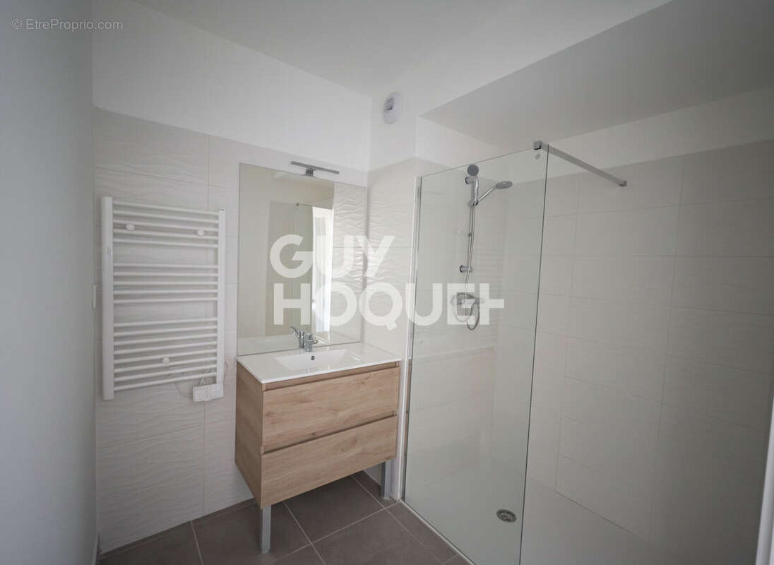 Appartement à SARRIANS