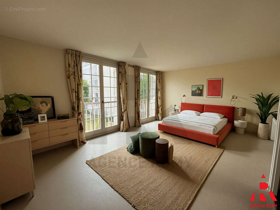 Appartement à VERSAILLES