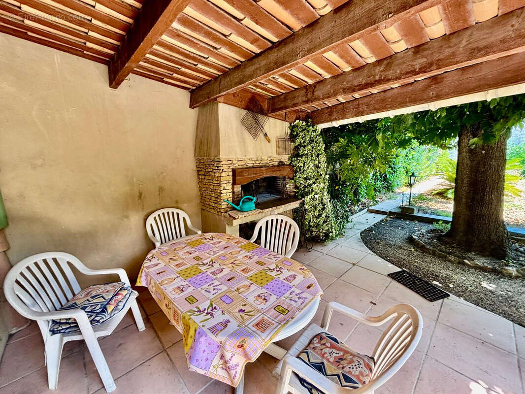 Sainte-cécile-les-vignes villa avec piscine - photo 13