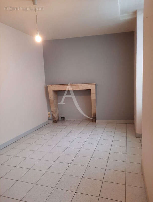 Appartement Poitiers T2 AVEC CAVE - photo 3