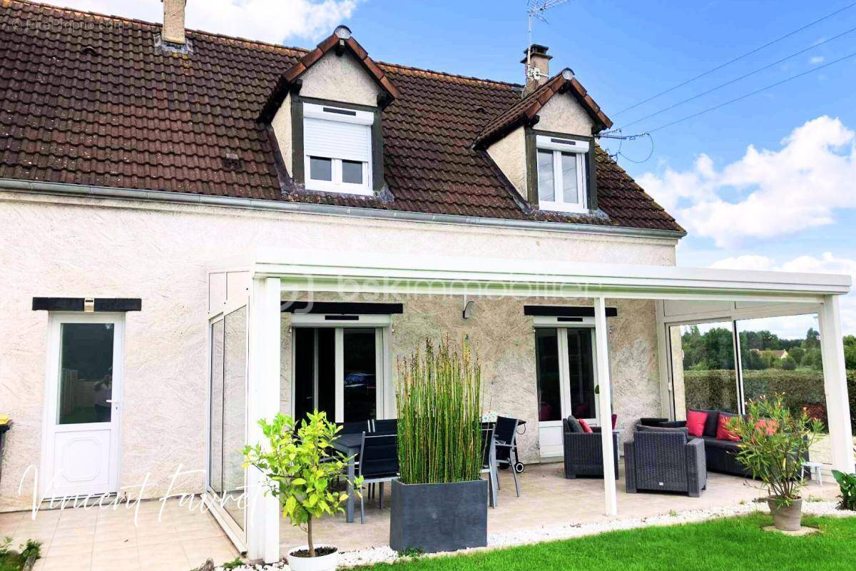 Maison à MEREAU