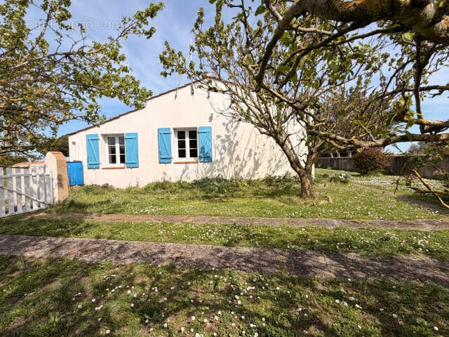 Maison à BARBATRE