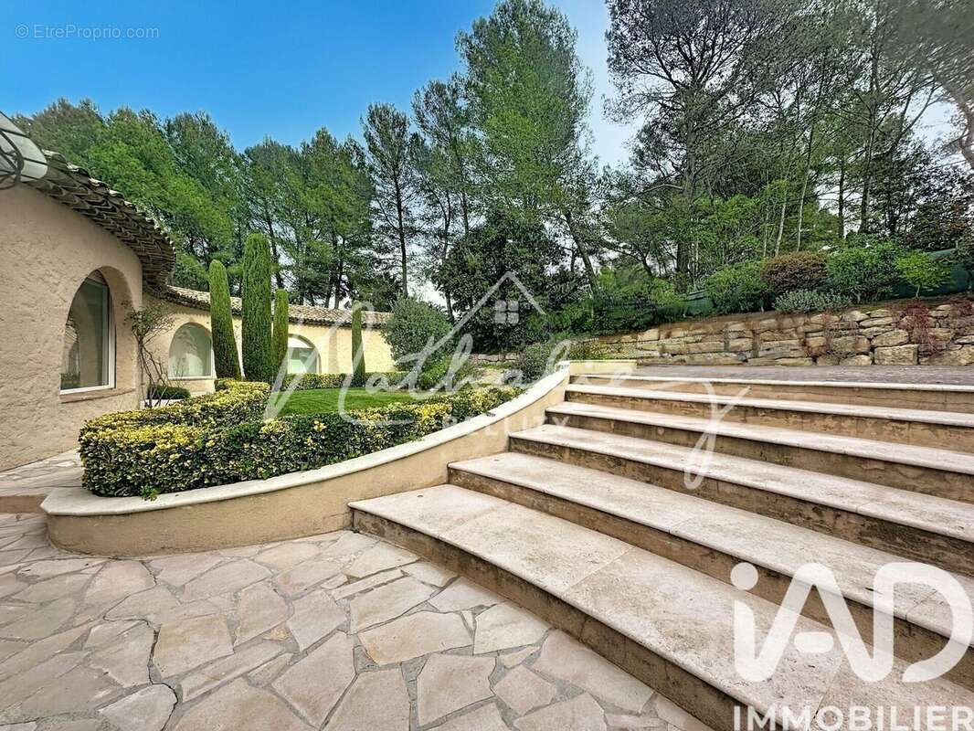 Photo 2 - Maison à MOUANS-SARTOUX