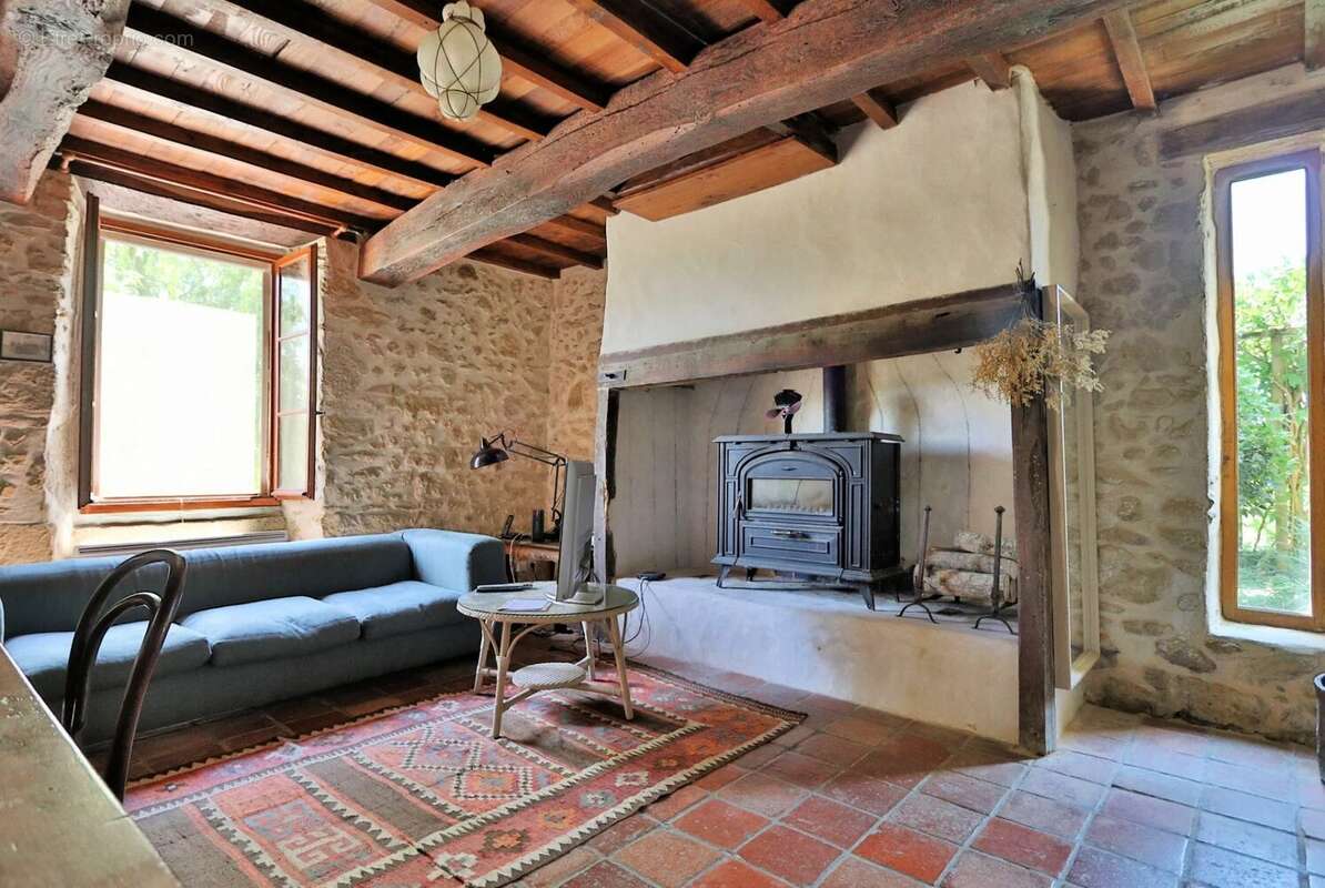 Une charmante ferme gasconne avec une vue imprenable sur les Pyrénées. - photo 7