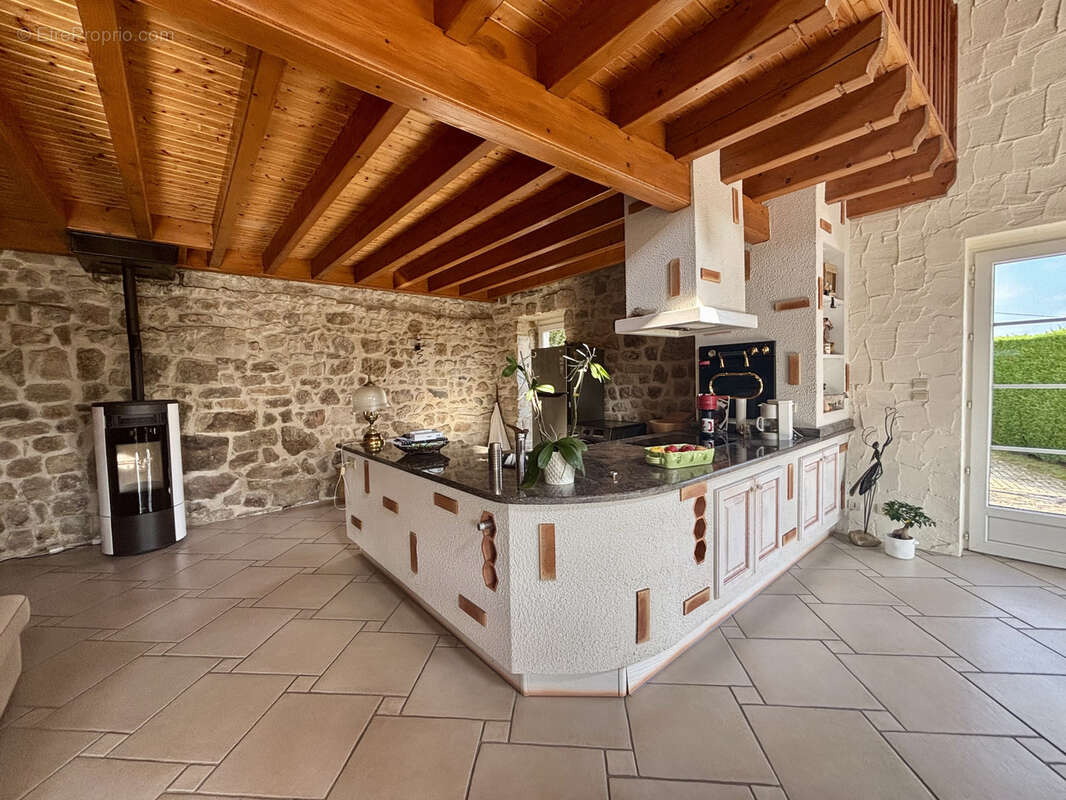 Maison à LES VILLETTES