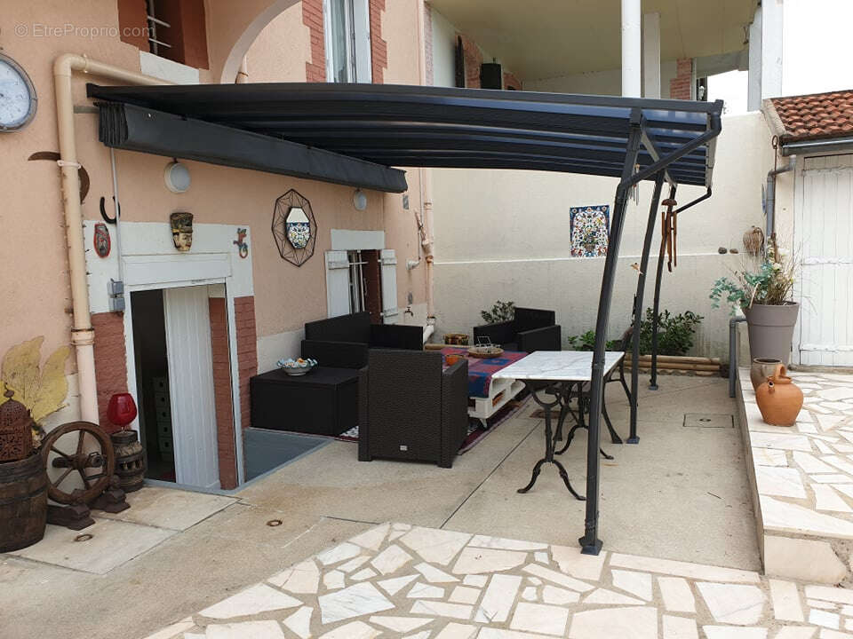Maison à MONTLUCON