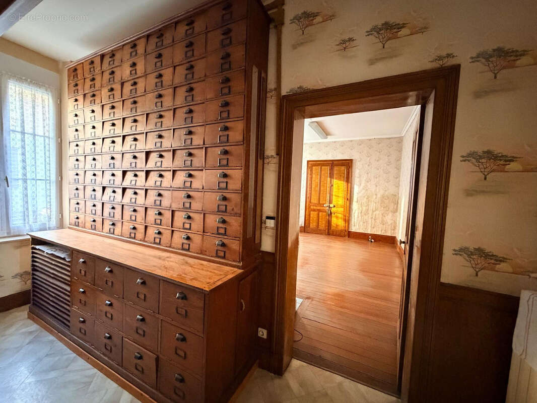 Maison à CRECY-SUR-SERRE