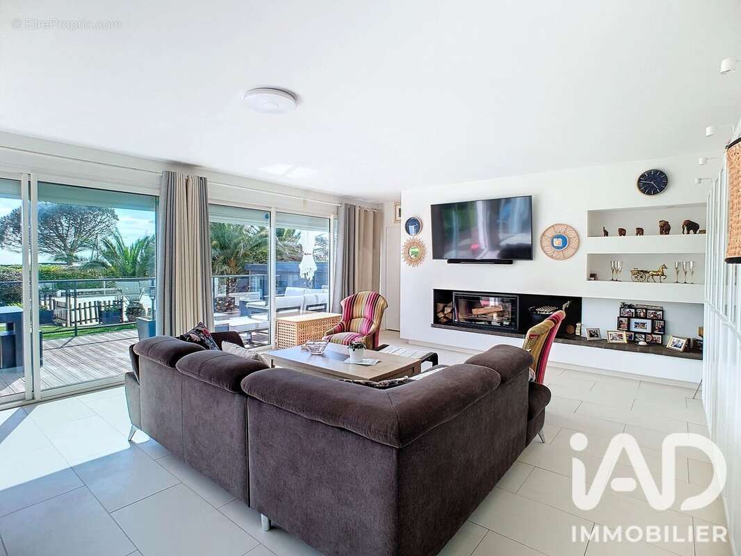 Maison 115 m² à Plozevet  - photo 5