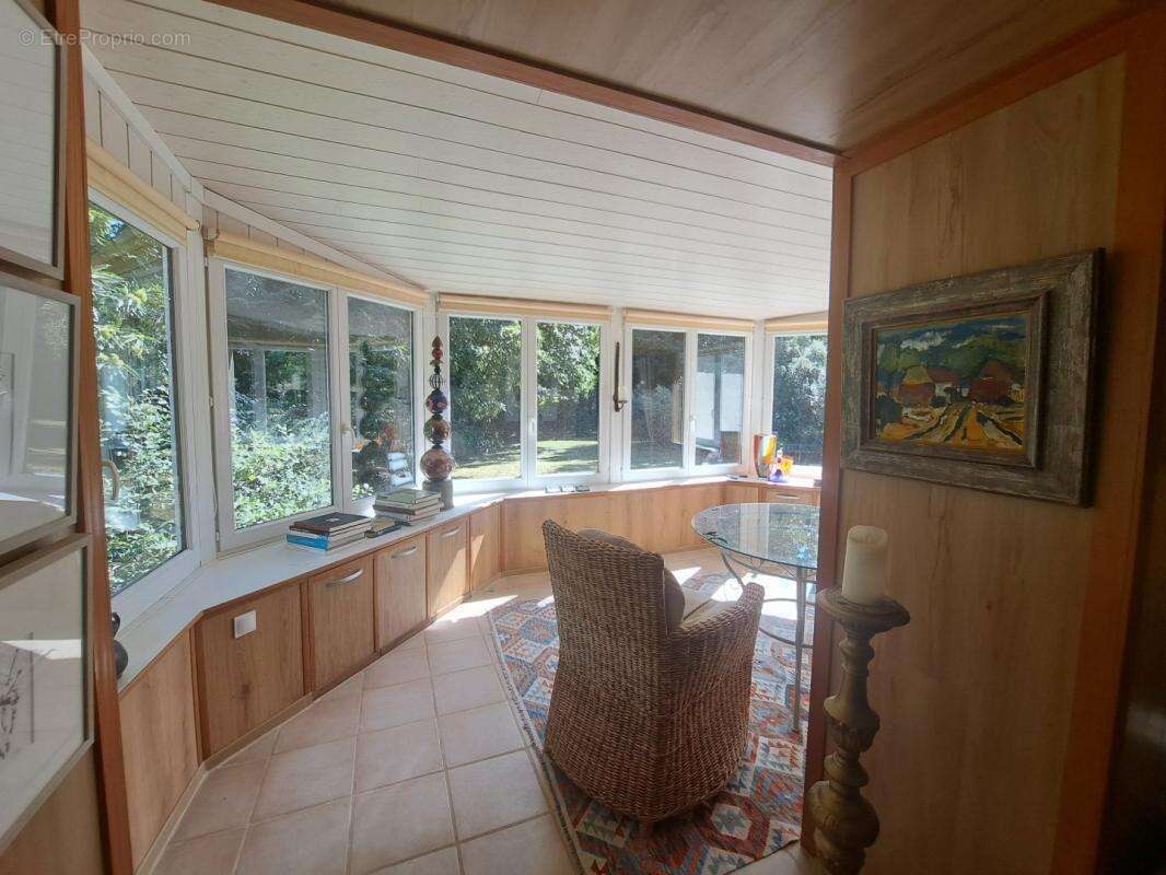 Maison à ARNAC-POMPADOUR