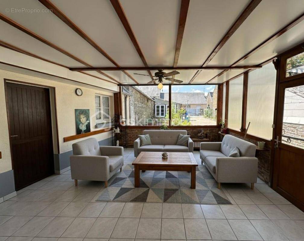 Maison à SAINT-HILAIRE-DU-HARCOUET