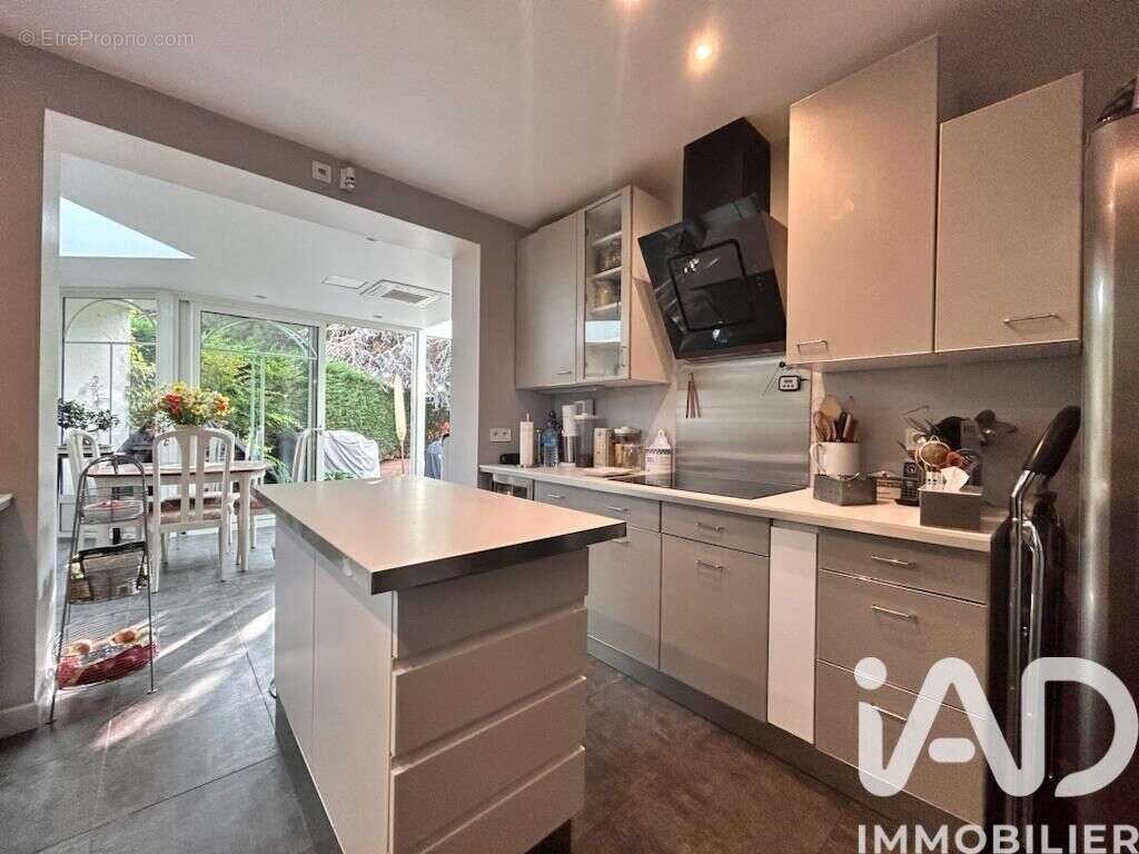 Photo 3 - Maison à SUCY-EN-BRIE