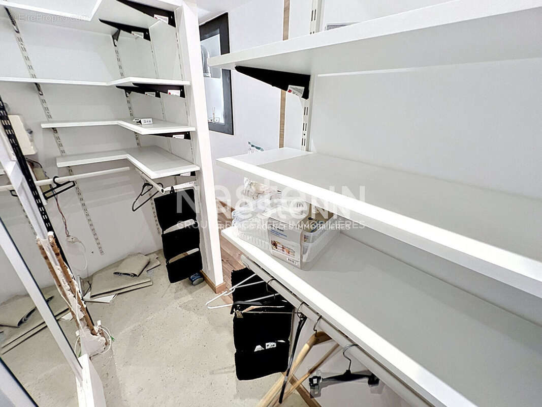 Appartement à VALLAURIS