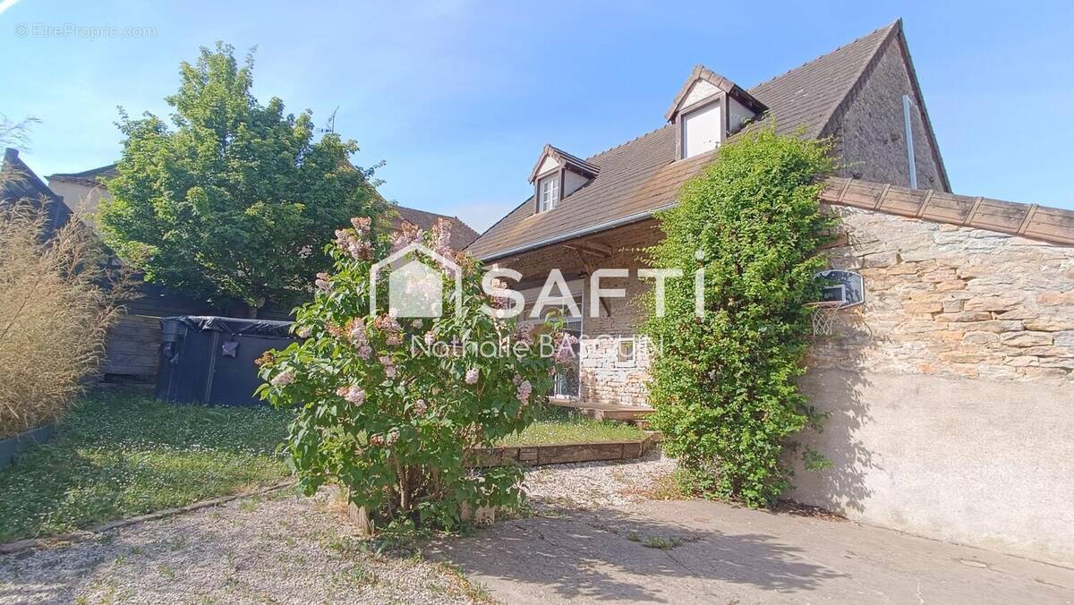 Photo 1 - Maison à BUXY