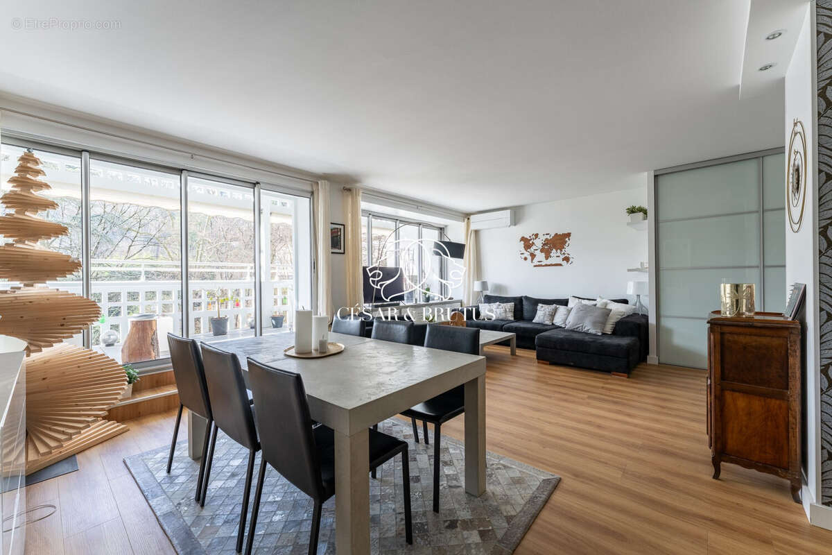 Appartement à SAINTE-FOY-LES-LYON