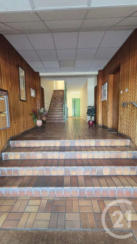 Appartement à MOULINS