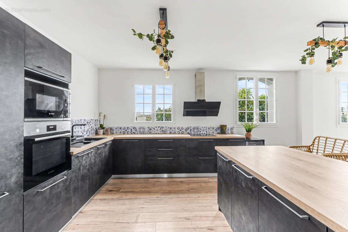 Maison à GAGNAC-SUR-GARONNE