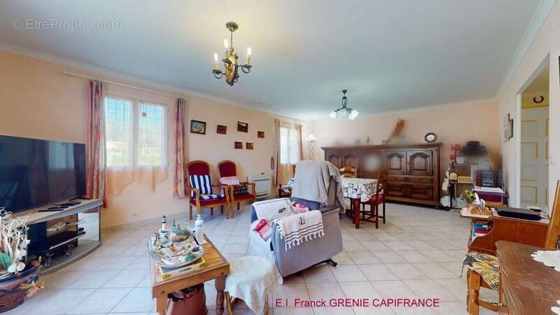 Maison à GAREOULT