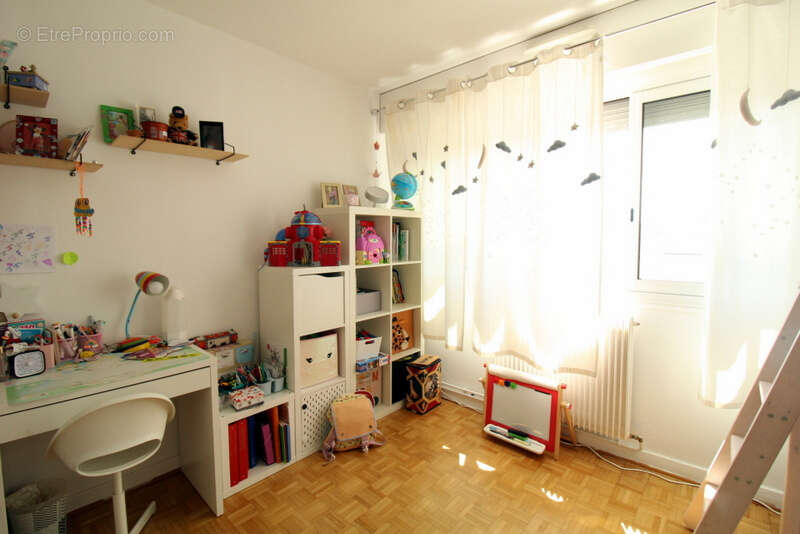 Appartement T3 dernier étage  GEX - photo 13