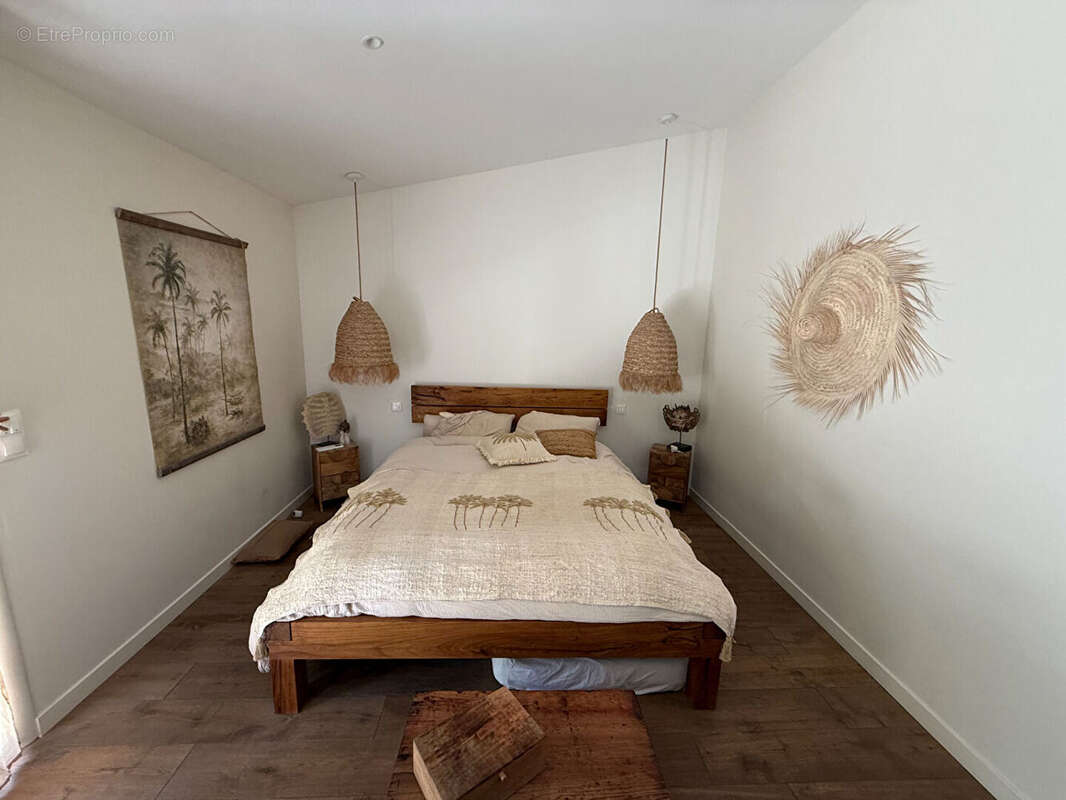 Villa Roquebrune Sur Argens 4 pièce(s) 150 m2 - photo 11