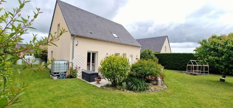 Maison à NOYERS-BOCAGE