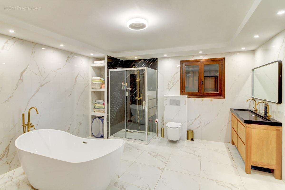 Maison à LA COLLE-SUR-LOUP