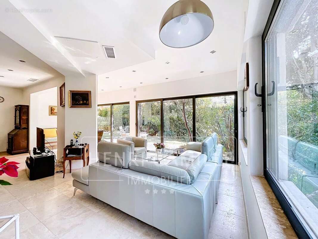 Maison à CANNES