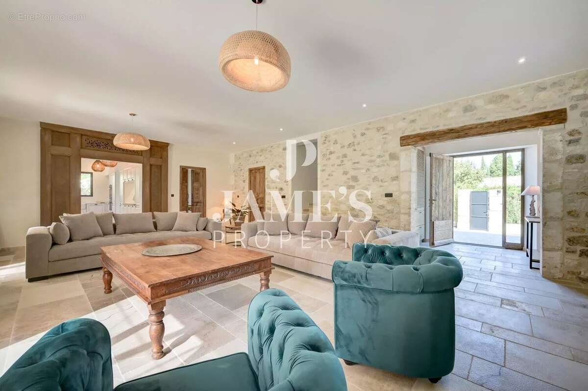 Maison à SAINT-REMY-DE-PROVENCE