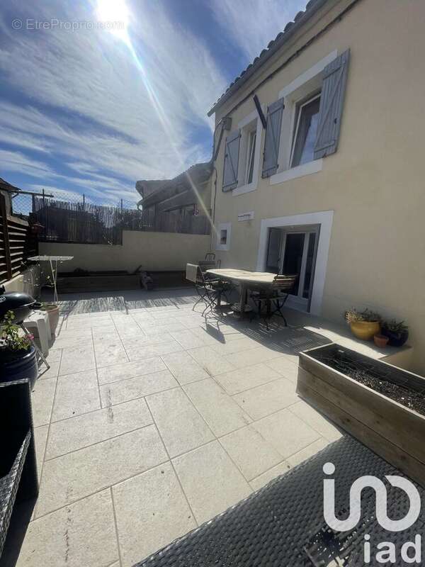 Photo 3 - Maison à SENAS