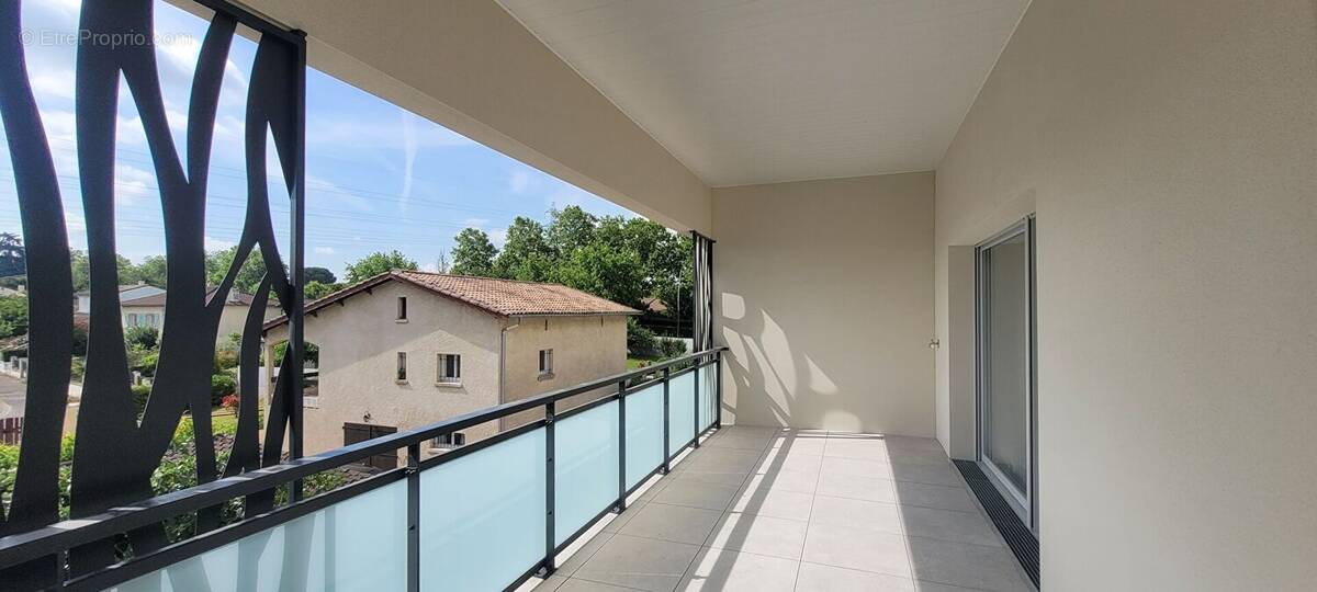 Appartement à SAINT-ORENS-DE-GAMEVILLE