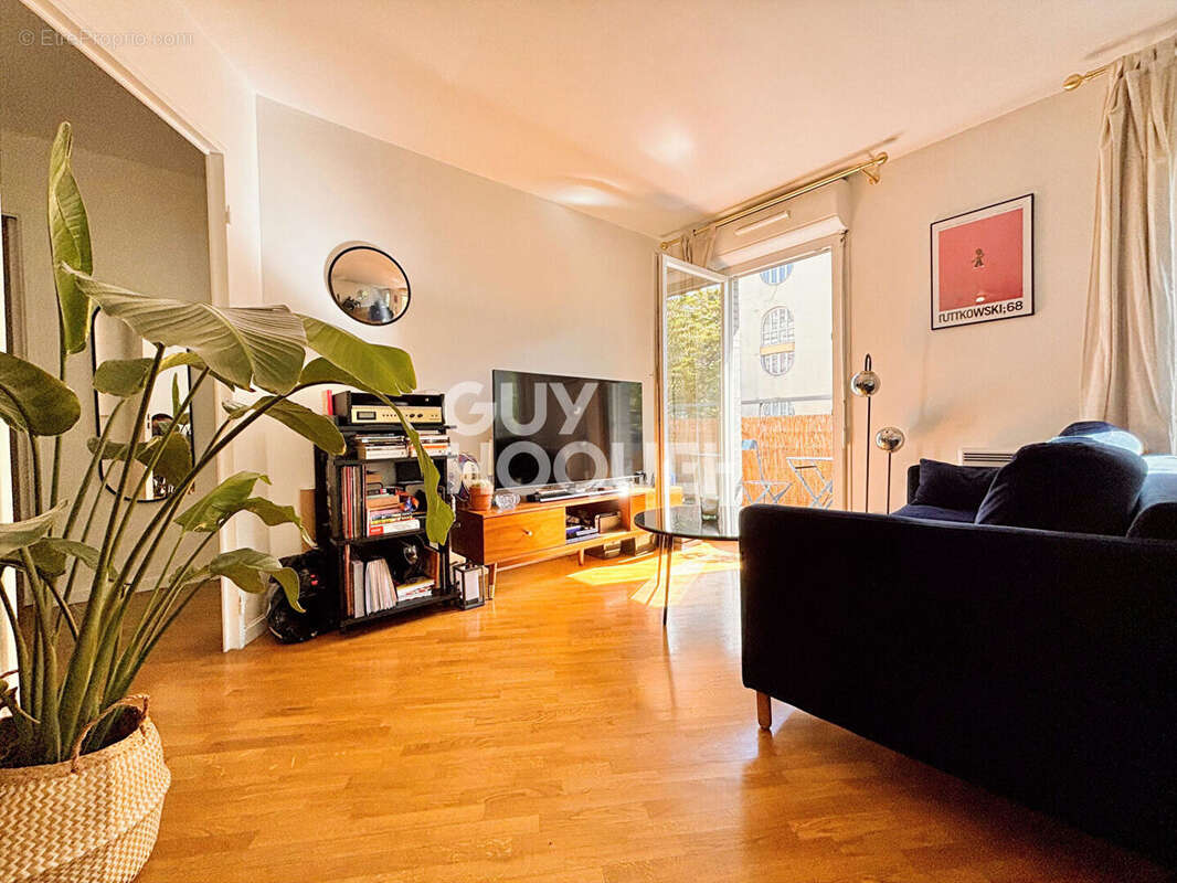 Appartement à SAINT-OUEN