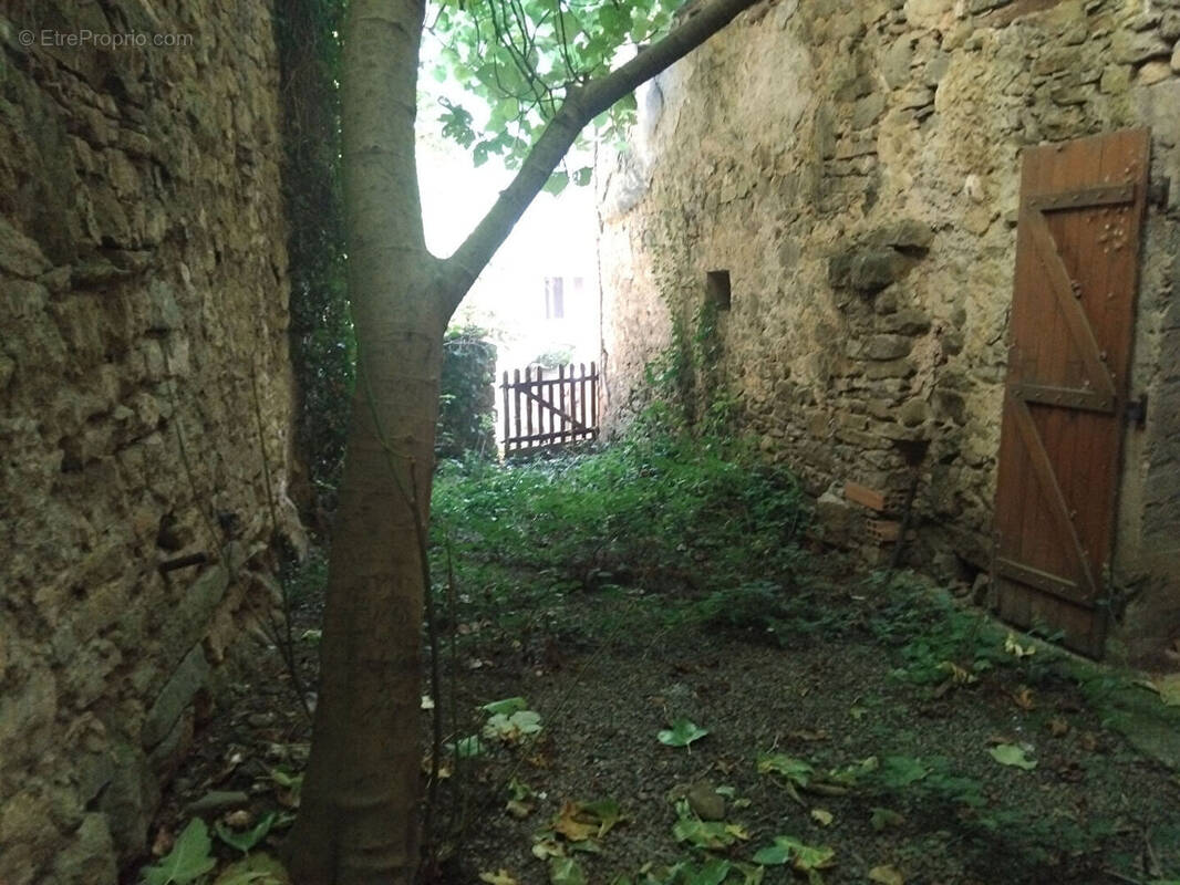 Maison à LABASTIDE-EN-VAL